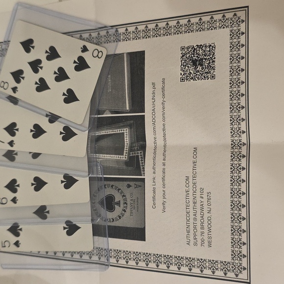 Tiffany & Co. Green and Gold Playing Cards - Picture 4 of 5